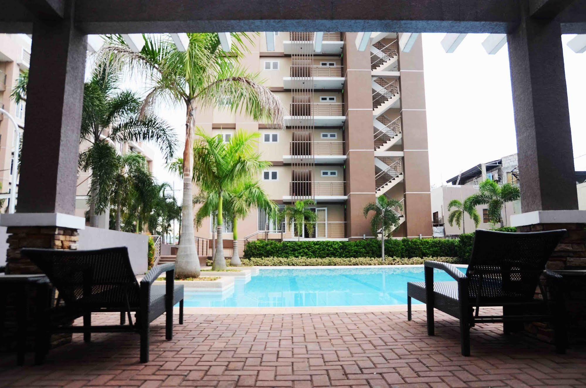 Stradella Hotel Pasig City Exterior foto